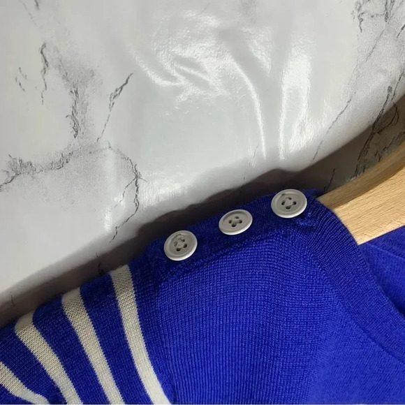 Club Monaco Thea Merino Wool Sweater - Picture 6 of 9